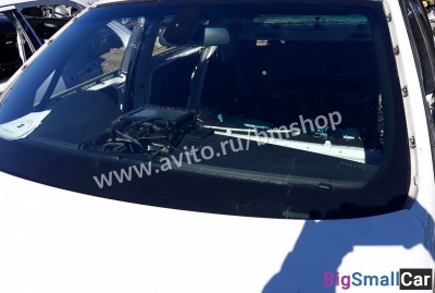 Стекло ветровое BMW E90 - купить России