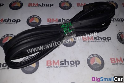 Уплотнитель двери передний левый Мерседес W211 - купить России