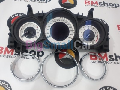 Панель приборов Mercedes C200 CGI 2011 W204 271860 A2049003508