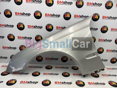 Крыло левое переднее Mercedes E550 2002 W211 113.967 A2118800718
