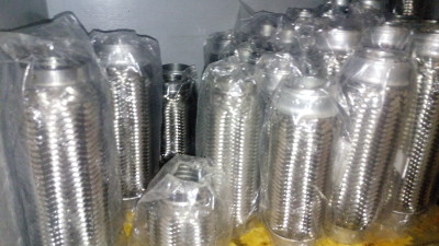 Гофры выпускной трубы глушителя