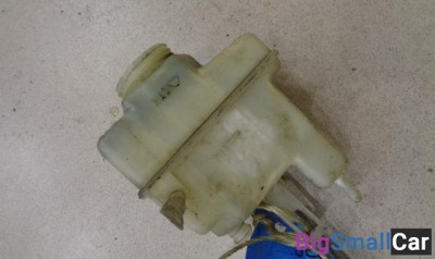 Бачок главного тормозного цилиндра от BMW 7-Series E65, E66 2001-2008 - купить России