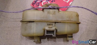 Бачок главного тормозного цилиндра от Ford Explorer U2 1995-2001 - купить России