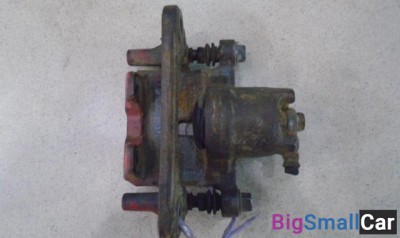 Суппорт задний правый от Mitsubishi Pajero, Montero 3 1999-2006 - купить России