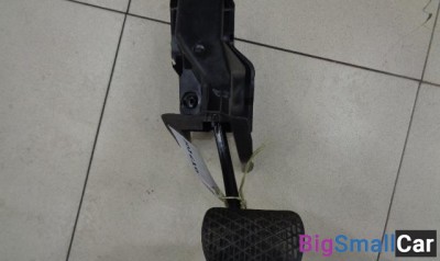 Педаль тормоза от Mercedes-Benz S-Class W220 1998-2005 - купить России