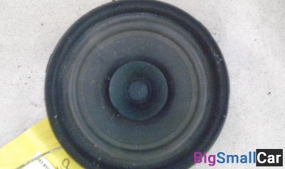 Динамик задний левый от Suzuki Grand Vitara 2005-2015 - купить России