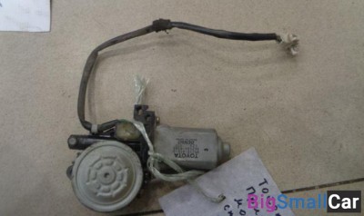 Моторчик стеклоподъемника задний левый от Toyota Prius 1997-2003 - купить России