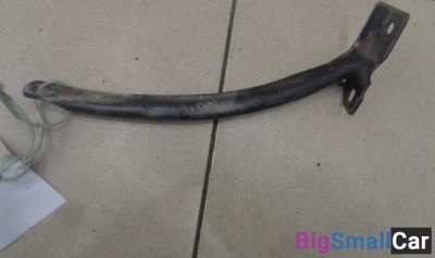 Кронштейн передней балки правый от Renault Megane 1 1996-2002 - купить России