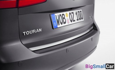 Накладка крышки багажн. Touran, 5T0071360