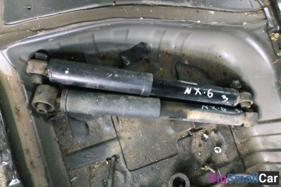 Стойка амортизатора задняя Nissan x-trail t31