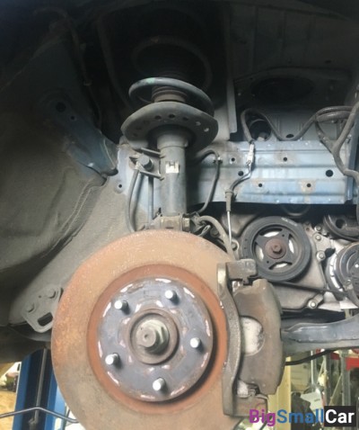 Nissan x-trail 2.0 вариатор стойка правая в сборе