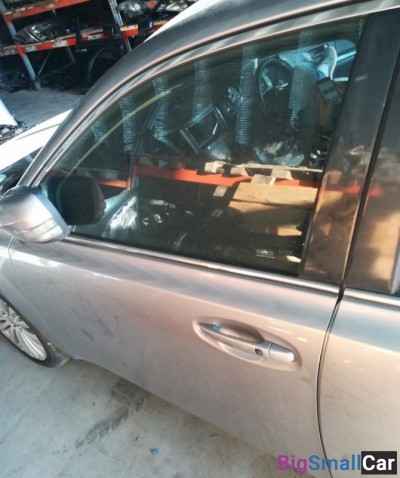 Субару аутбек дверь передняя левая - купить России