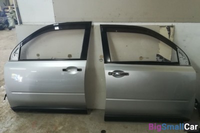 Ниссан Х-треил т31 дверь передняя