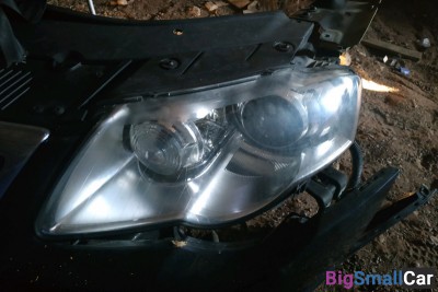 Фара Фольксваген Пассат б6 ксенон левая