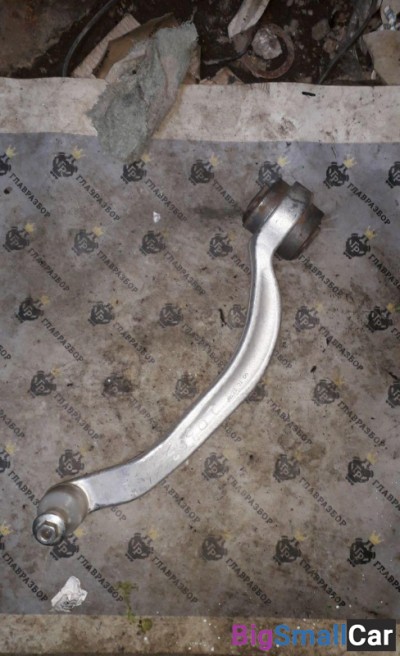 Рычаг передний нижний правый задний A4  B6  2000-2004 8E0407694Q/8E0407694AG