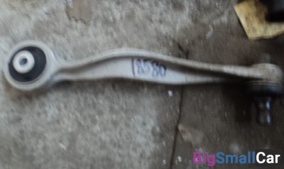 Рычаг передней подвески верхний правый задний Passat  B5  2000-2005 б/у