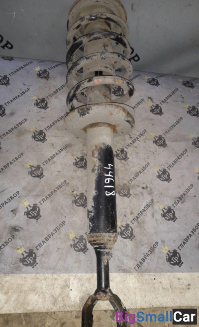 Стойка передняя в сборе Passat  B5  1996-2000 б/у