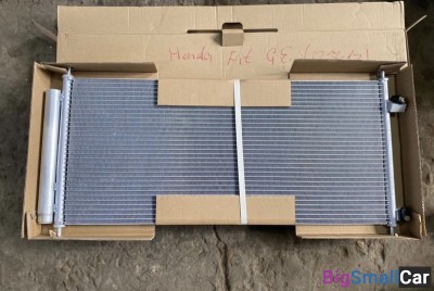 Радиатор кондиционера Honda Fit GE