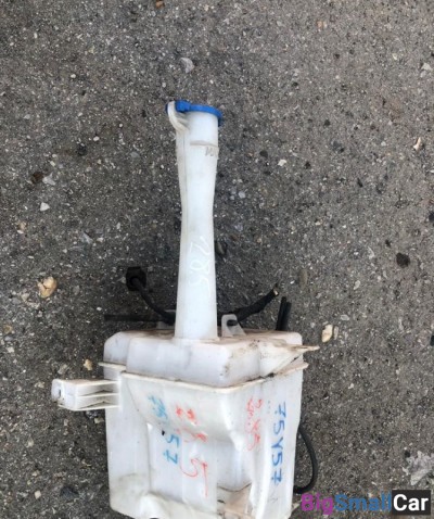 Бачок омывателя Hyundai i30