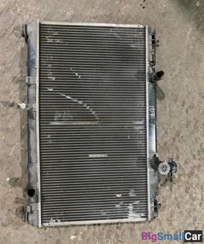 Радиатор охлаждения Toyota Camry 30