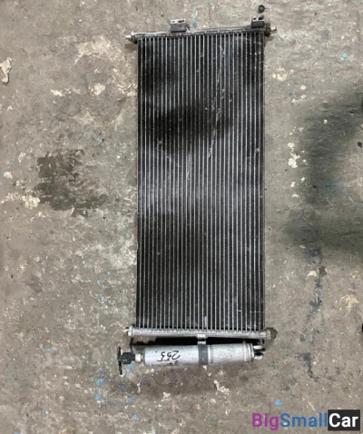 Радиатор кондиционера Nissan Almera