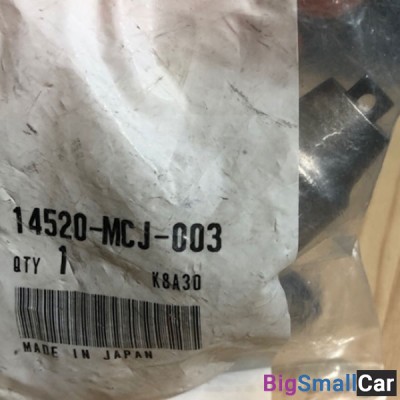 Натяжитель цепи ГРМ HONDA 14520-MCJ-003