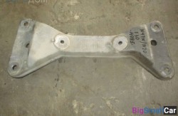 Траверса мкпп m47n, n20 (22 Подвеска двигателя и КПП) 22326796605