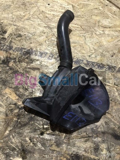 Резонатор воздушного фильтра Nissan qashqai 07/13 Резонатор воздушного фильтра Nissan qashqai 07/13