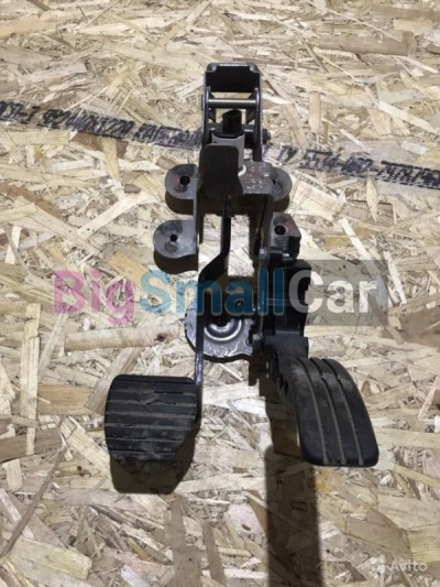 Педальный узел Renault fluence