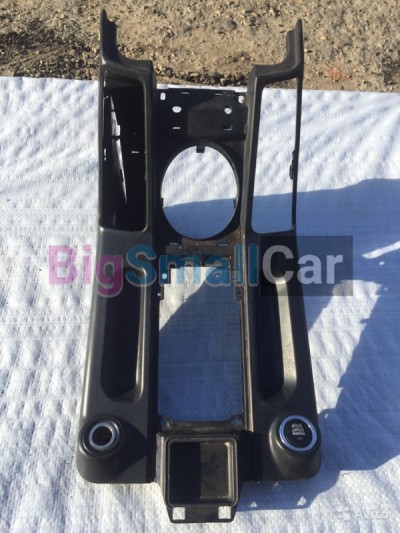 Часть пар приза Range rover, ленд ровер 2002/2005