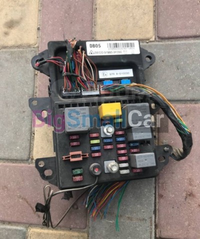 Блок предохранителей KIA Ceed 07-12